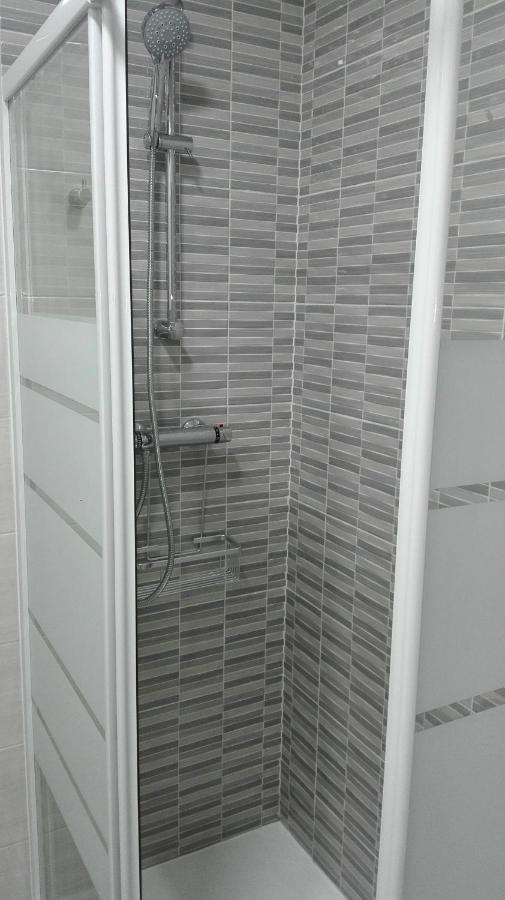 Fonda Chavarria Hotell Sant Joan Despí Exteriör bild